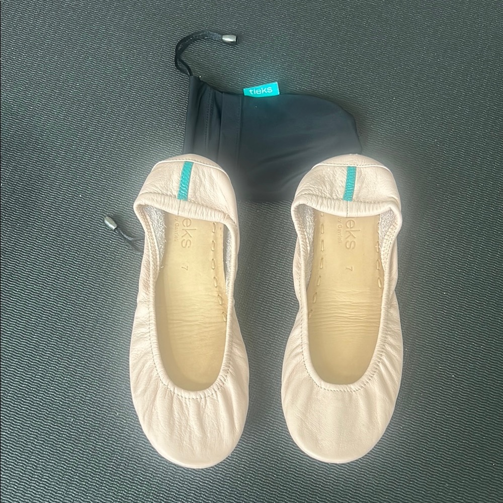 Tieks Ballet Flats with Black Pouch